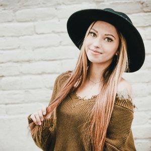 Meet your Posher, Savanna n benjamin